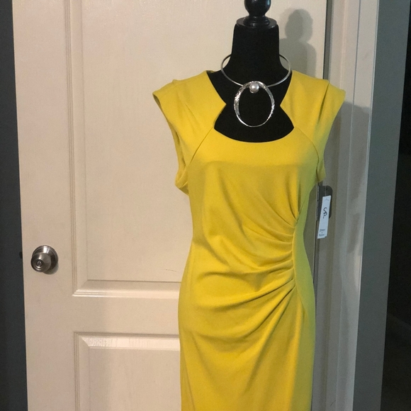 Dresses & Skirts - Dress